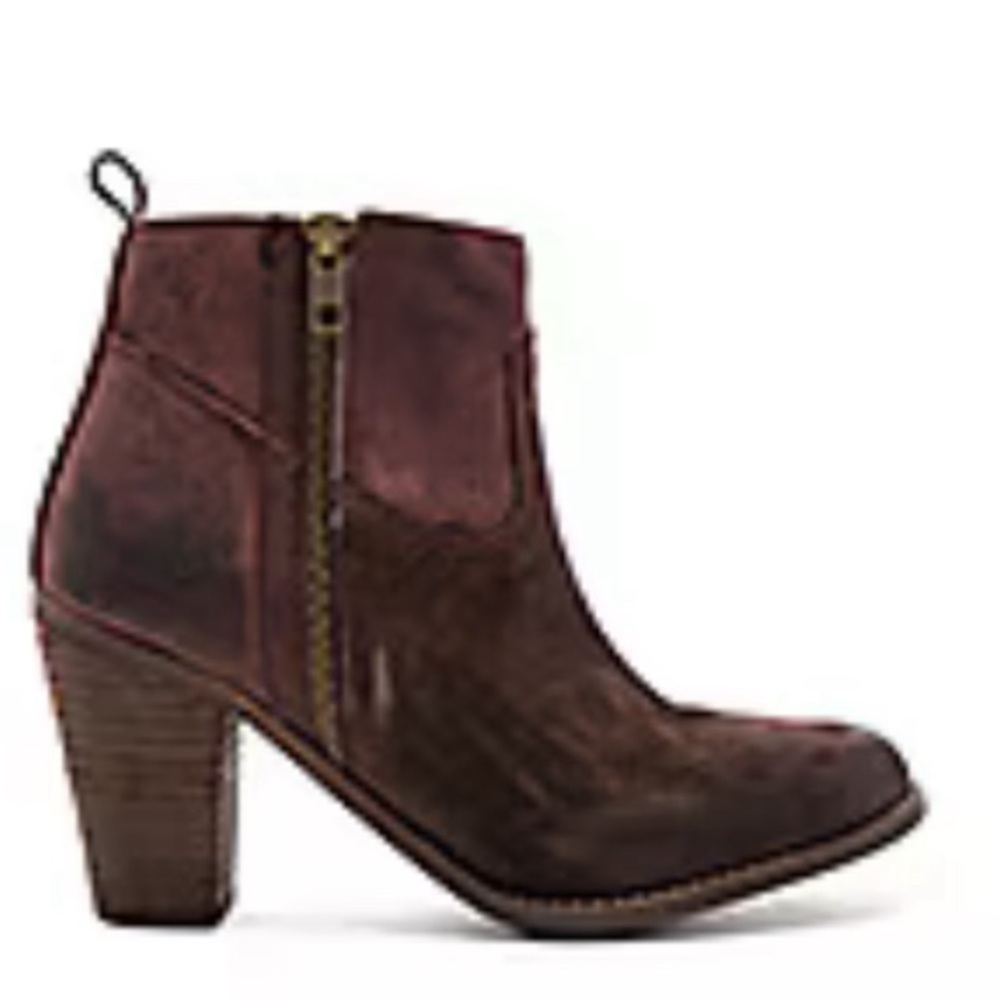 Rebel burgundy booties